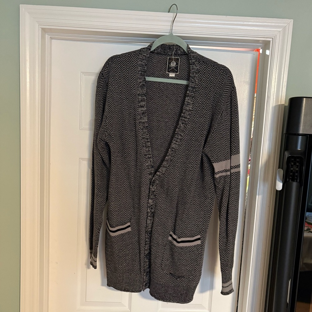 Diesel - size large - cardigan. herringbone black and grey. Amazing condition